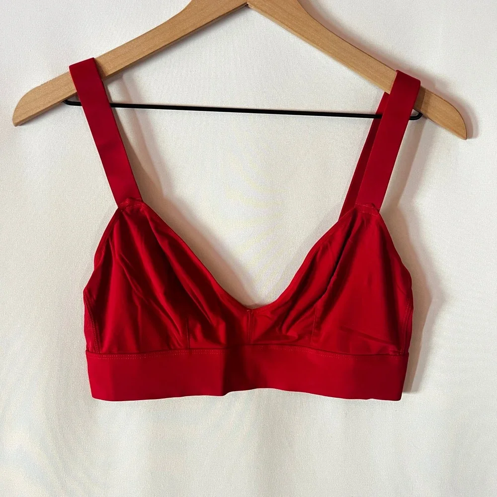 Parade Bold Red Re:Play Scoop Bralette Size‎ 1 Seamless Wireless Soft Stretch